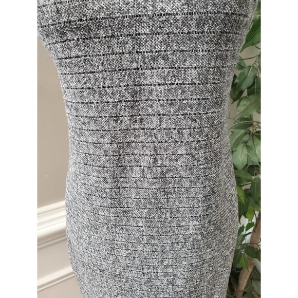 Noni Teen Women's Gray Polyester Round Neck Sleeveless Knee Length Dress Small - Picture 6 of 11